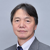 中村 春基氏