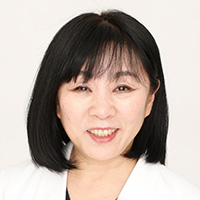 橋本 康子氏