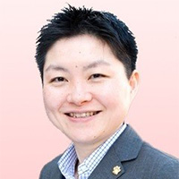 伊藤 亜記氏