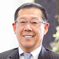 山本 富造氏