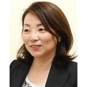保田 淳子氏