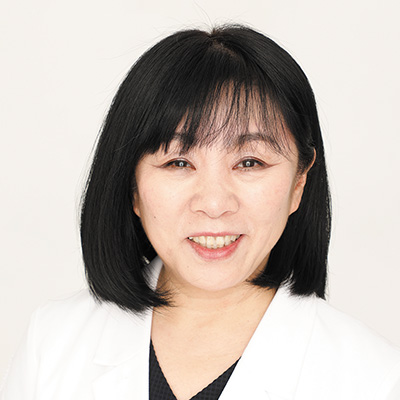 橋本 康子氏