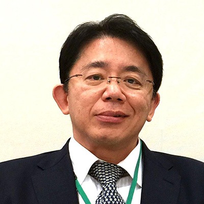 山崎 泰広氏